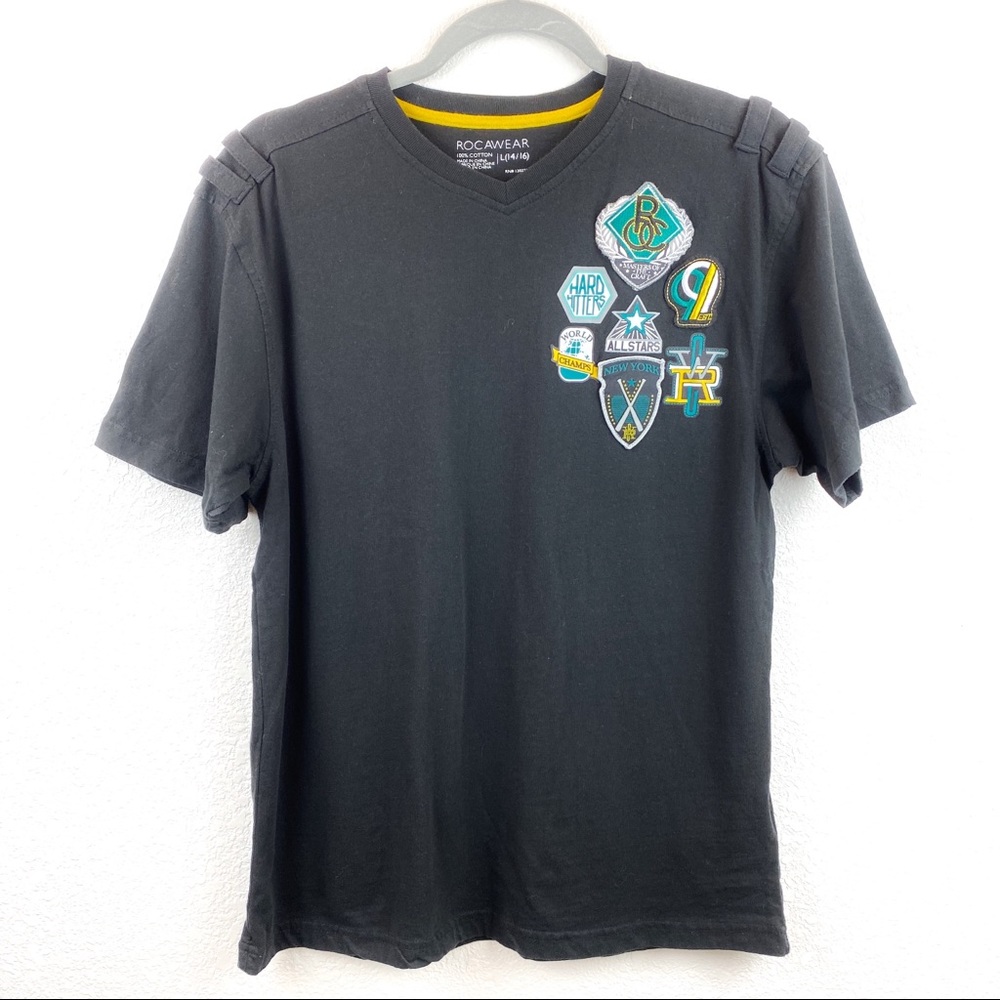 Rocawear Black T-shirt with Emblems Size Large